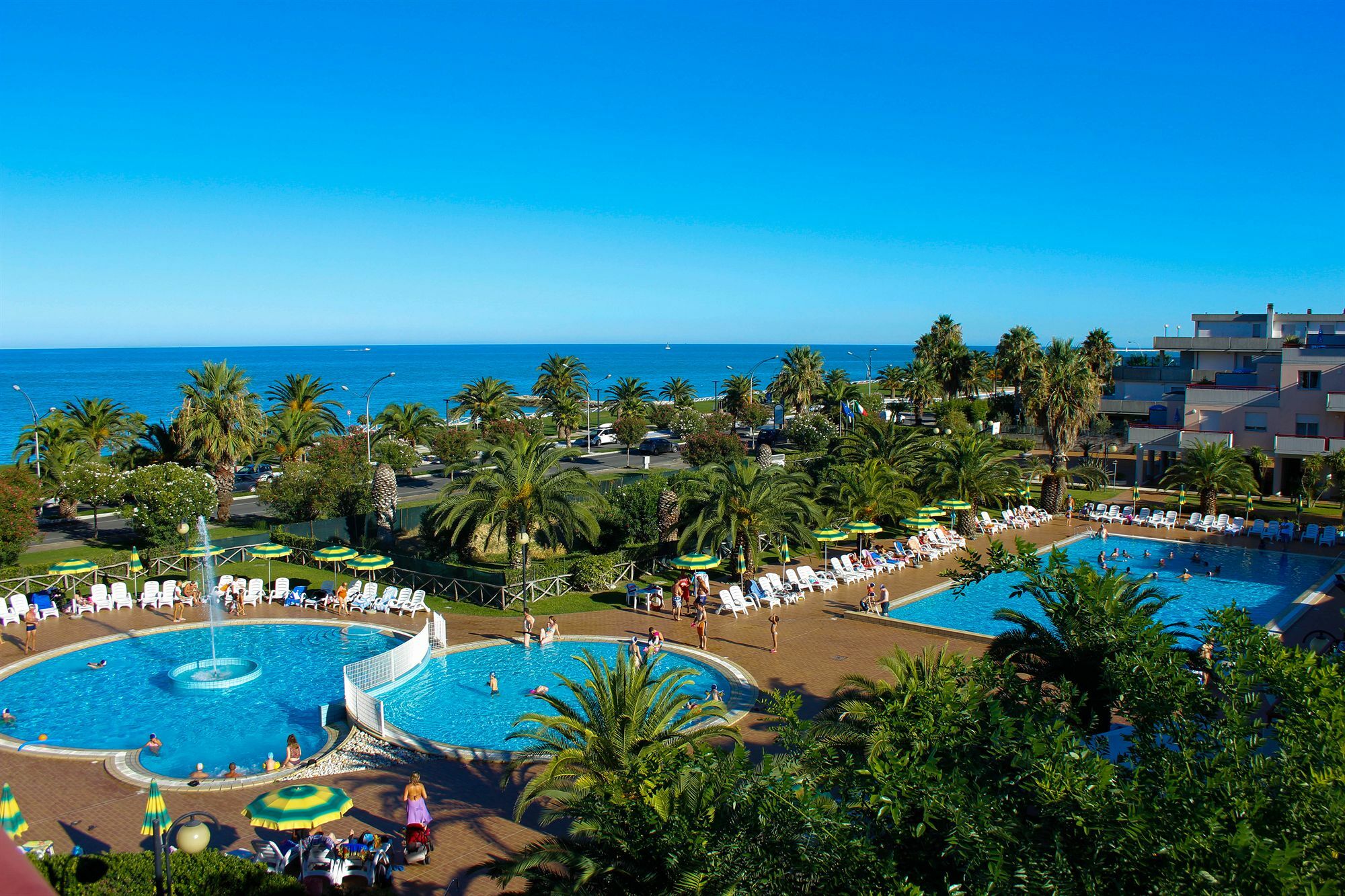 Ihr Residence Hotel Le Terrazze Grottammare Exterior photo